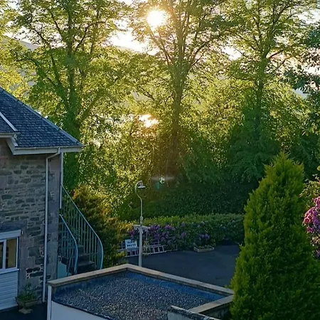 Peaceful And Stunning Waterside Location Apartment Helensburgh Exterior photo